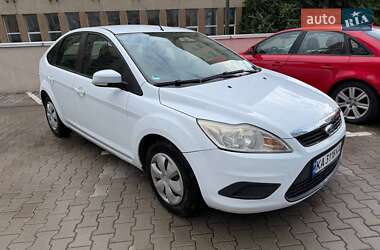 Хэтчбек Ford Focus 2008 в Киеве