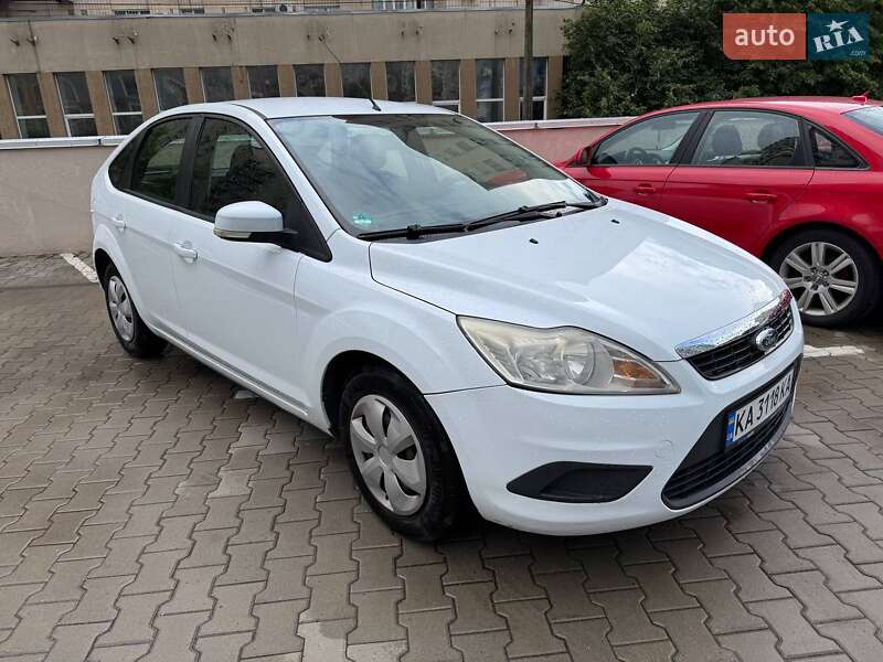 Хэтчбек Ford Focus 2008 в 