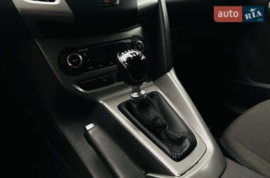 Универсал Ford Focus 2014 в 