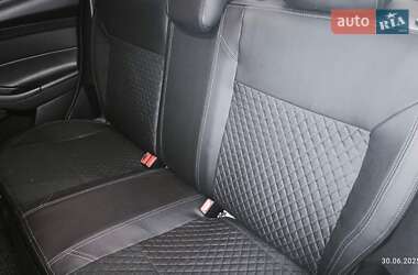 Седан Ford Focus 2017 в 
