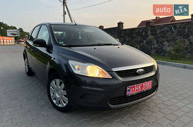 Хэтчбек Ford Focus 2008 в 