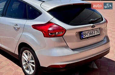 Хэтчбек Ford Focus 2017 в 