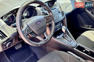 Хэтчбек Ford Focus 2017 в 