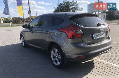 Хэтчбек Ford Focus 2014 в 