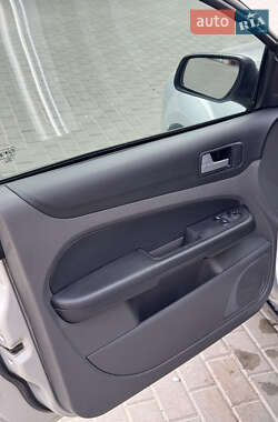 Универсал Ford Focus 2006 в 
