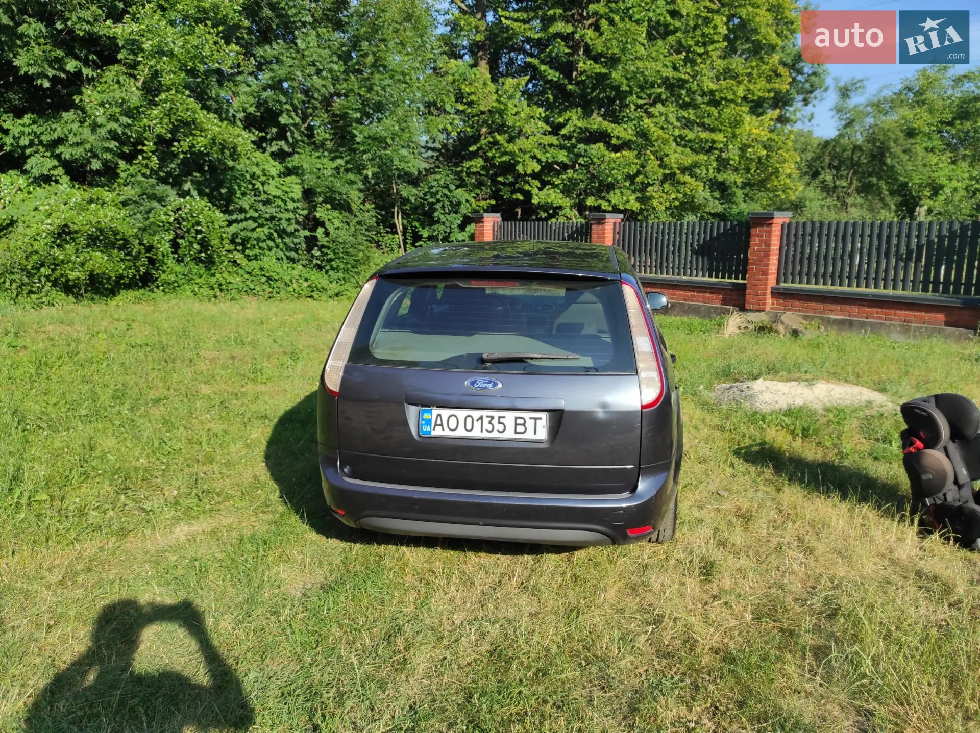 2010 Ford Focus - мініатюра 2