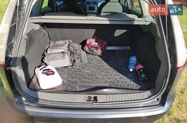 Универсал Ford Focus 2010 в 