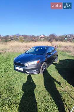 Хетчбек Ford Focus 2015 в Дніпрі