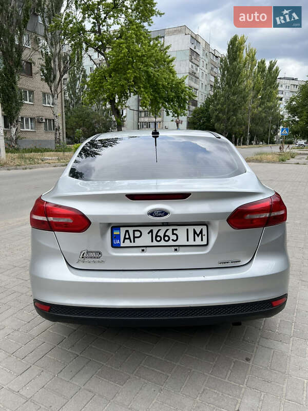 Седан Ford Focus 2015 в Запорожье