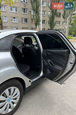 Седан Ford Focus 2015 в 
