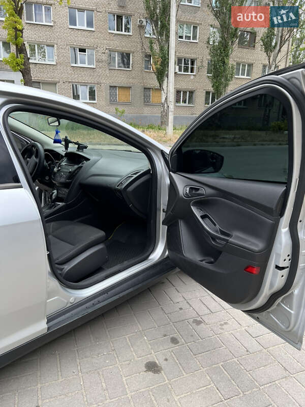 Седан Ford Focus 2015 в Запорожье