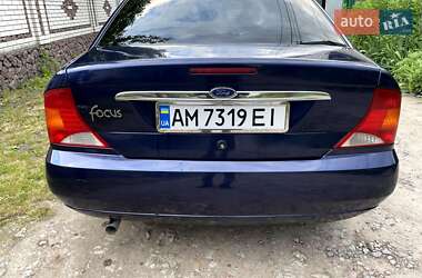 Седан Ford Focus 1999 в 