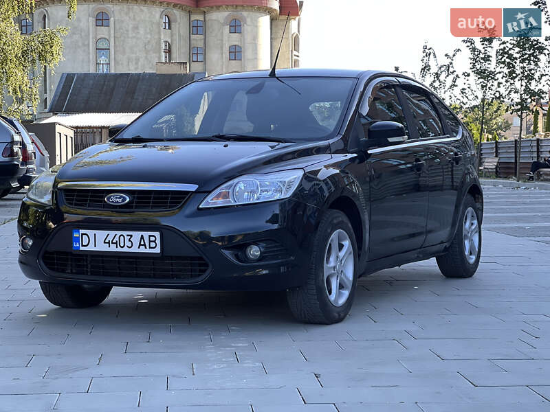 Хэтчбек Ford Focus 2008 в 