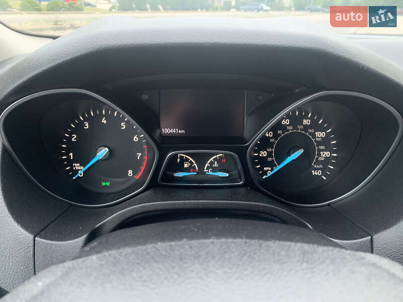 Седан Ford Focus 2016 в Днепре