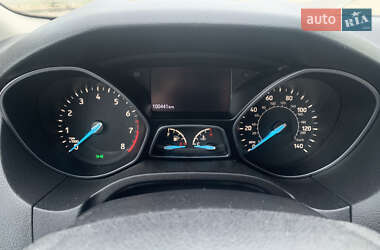Седан Ford Focus 2016 в 