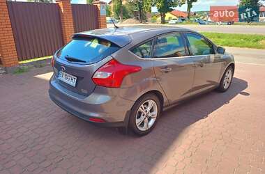 Хэтчбек Ford Focus 2013 в 