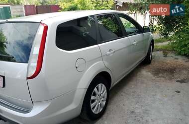 Универсал Ford Focus 2010 в 