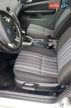Универсал Ford Focus 2010 в 