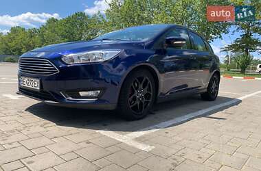 Хэтчбек Ford Focus 2016 в 