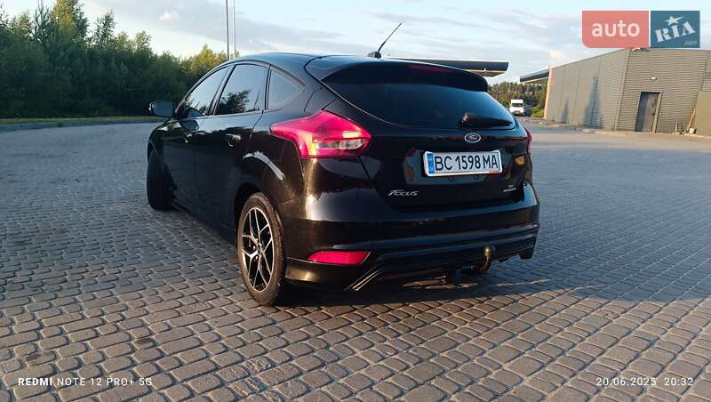 Хэтчбек Ford Focus 2015 в Львове