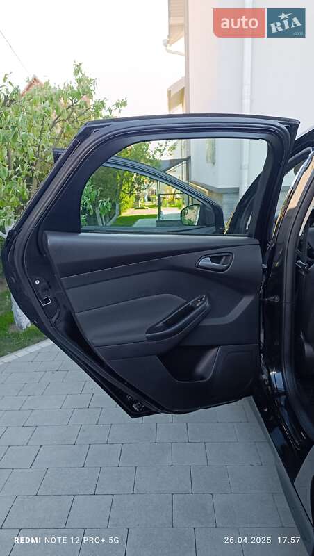 Хэтчбек Ford Focus 2015 в Львове