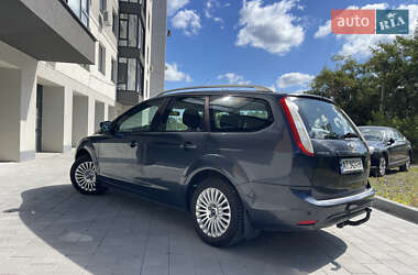 Универсал Ford Focus 2010 в 