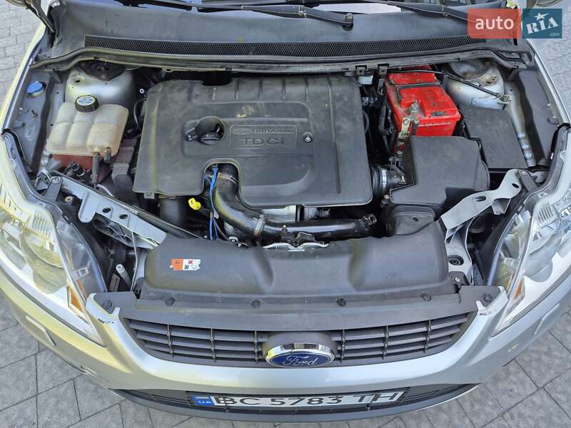 Хэтчбек Ford Focus 2010 в Львове