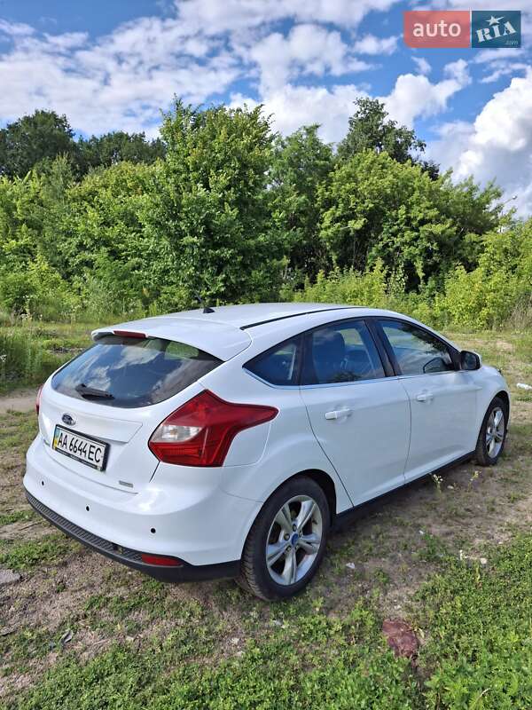 Хэтчбек Ford Focus 2013 в Чернигове