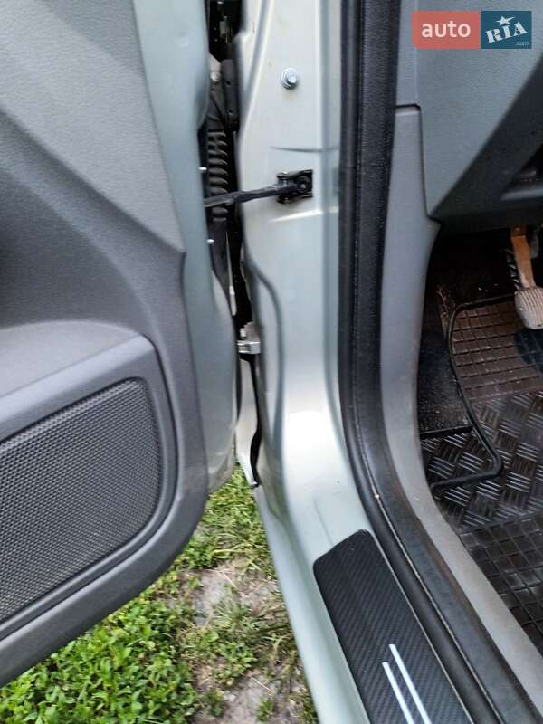 Универсал Ford Focus 2010 в Обухове