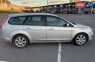 Универсал Ford Focus 2010 в 