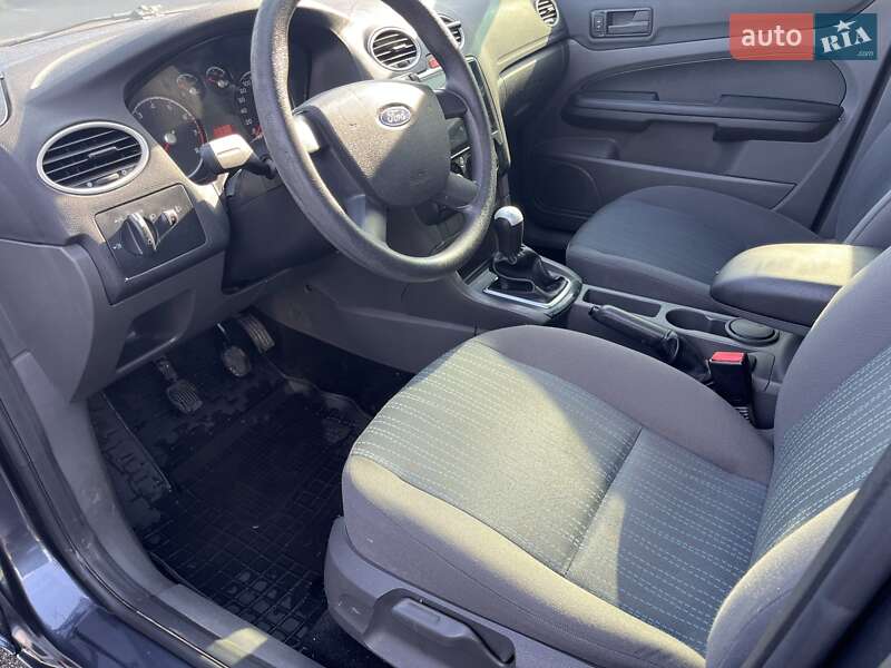 Седан Ford Focus 2007 в Киеве