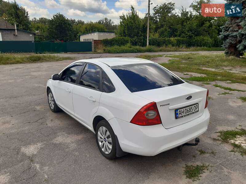 Седан Ford Focus 2010 в Лубнах фото 6 Седан Ford Focus 2010 в Лубнах