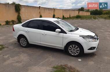 Седан Ford Focus 2010 в 