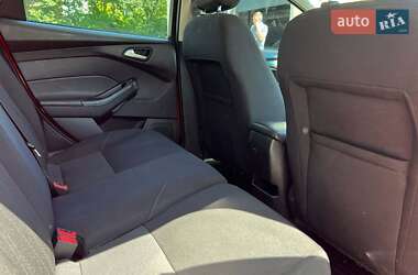 Хэтчбек Ford Focus 2016 в 