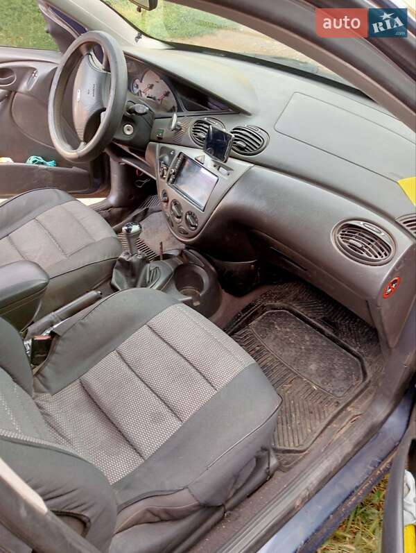 Универсал Ford Focus 1999 в Чугуеве