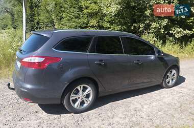 Универсал Ford Focus 2012 в 