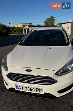 Седан Ford Focus 2017 в 