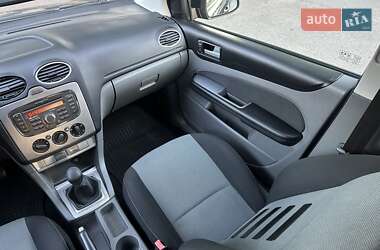 Универсал Ford Focus 2010 в 