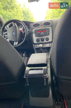 Универсал Ford Focus 2012 в 
