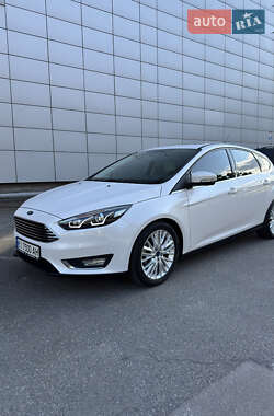 Хэтчбек Ford Focus 2018 в 