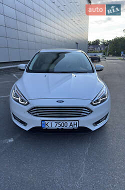 Хэтчбек Ford Focus 2018 в 