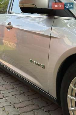 Хэтчбек Ford Focus 2013 в 