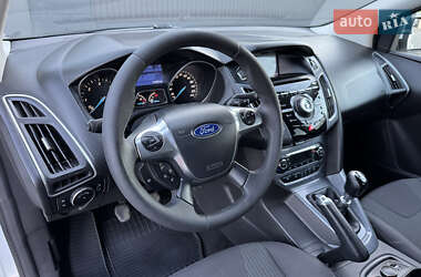Универсал Ford Focus 2013 в 