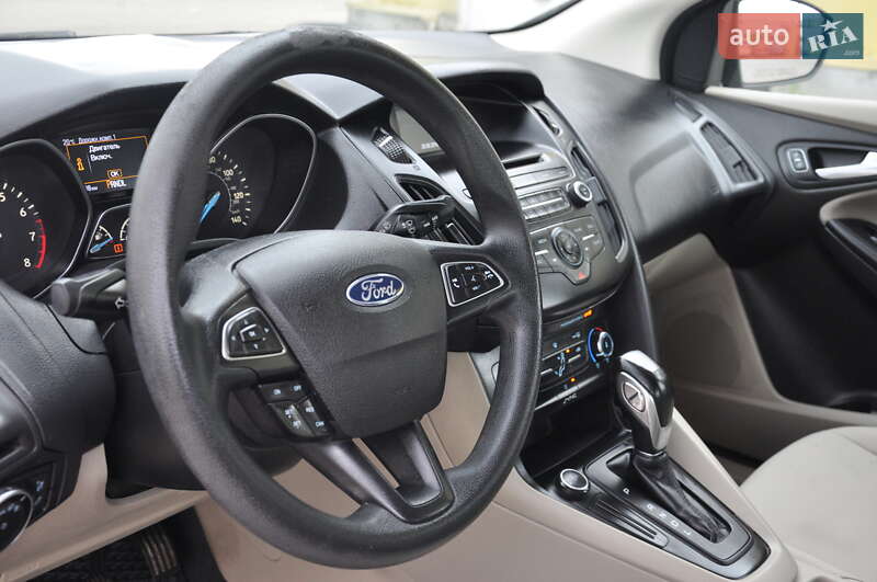 Седан Ford Focus 2016 в Львове