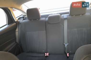 Седан Ford Focus 2016 в 
