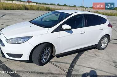 Хэтчбек Ford Focus 2015 в Ужгороде