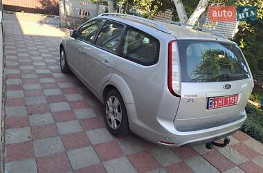 Универсал Ford Focus 2010 в 