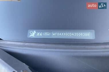 Хэтчбек Ford Focus 2003 в 