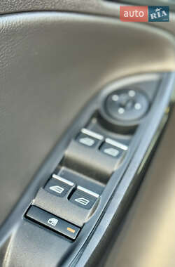 Универсал Ford Focus 2014 в 