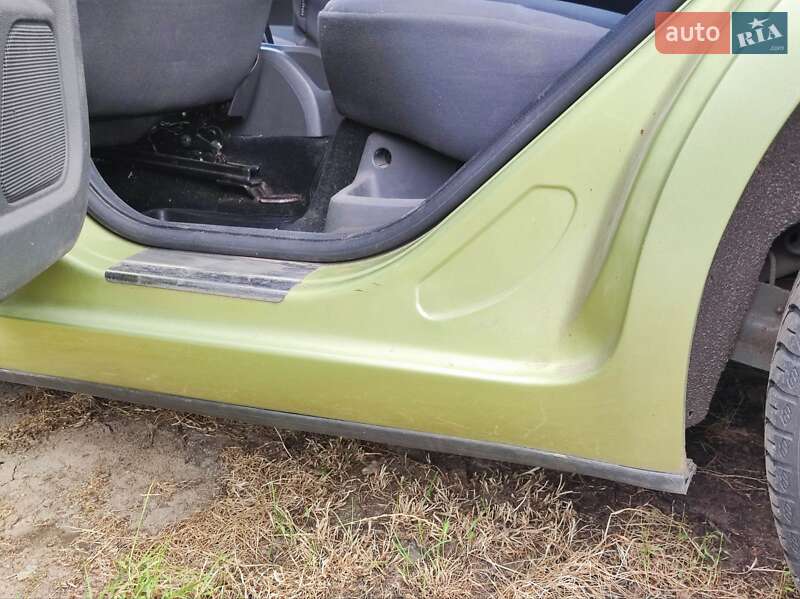 Хетчбек Ford Focus 2006 в Полтаві фото 8 Хетчбек Ford Focus 2006 в Полтаві